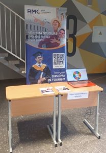 RMK stends Valmieras Pārgaujas Valsts ģimnāzijā